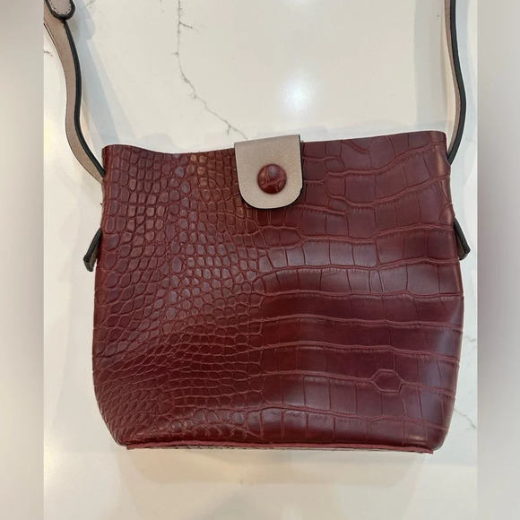 Burgundy Crossbody  purse - Picture 6 of 9